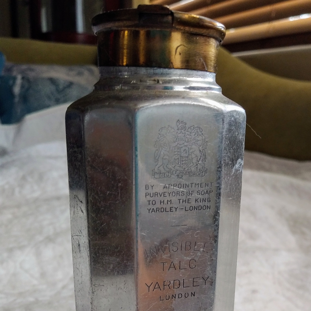 Yardley Invisible Talc Tin Container